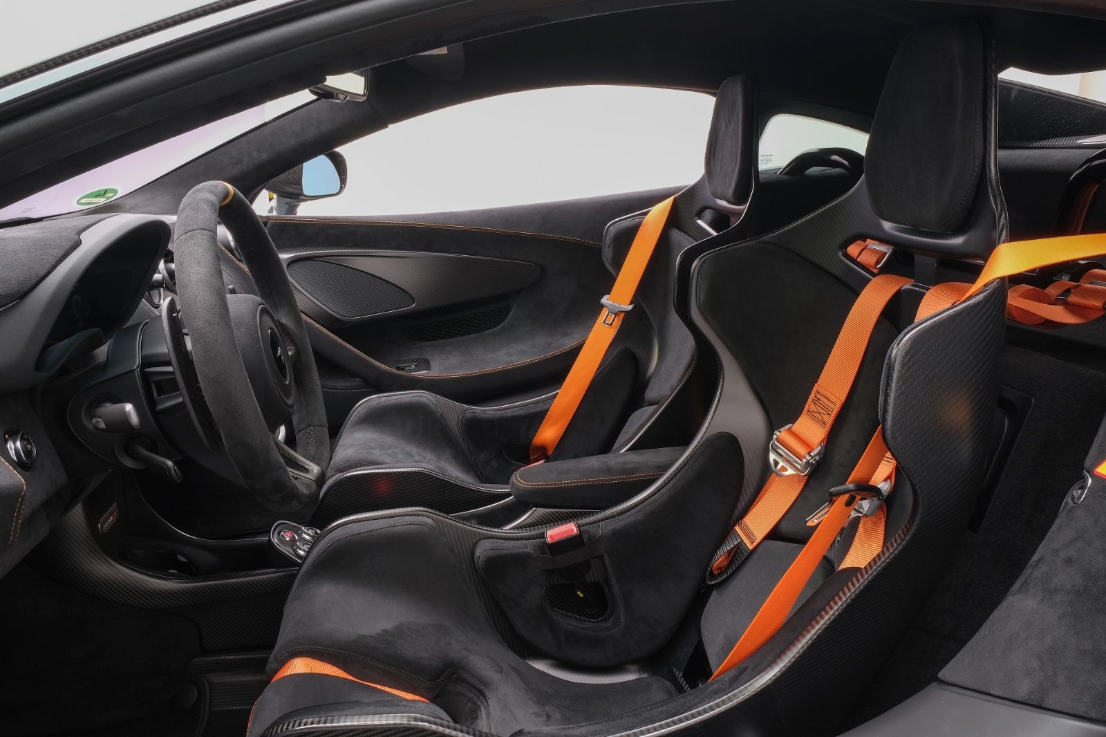 Fahrzeugabbildung McLaren 600LT/FULL CARBON/CLUBSPORT PRO/LIFT/MSO