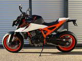 KTM 990 DUKE R / NEW IN !! / SOFORT !! - KTM MOTORRAD