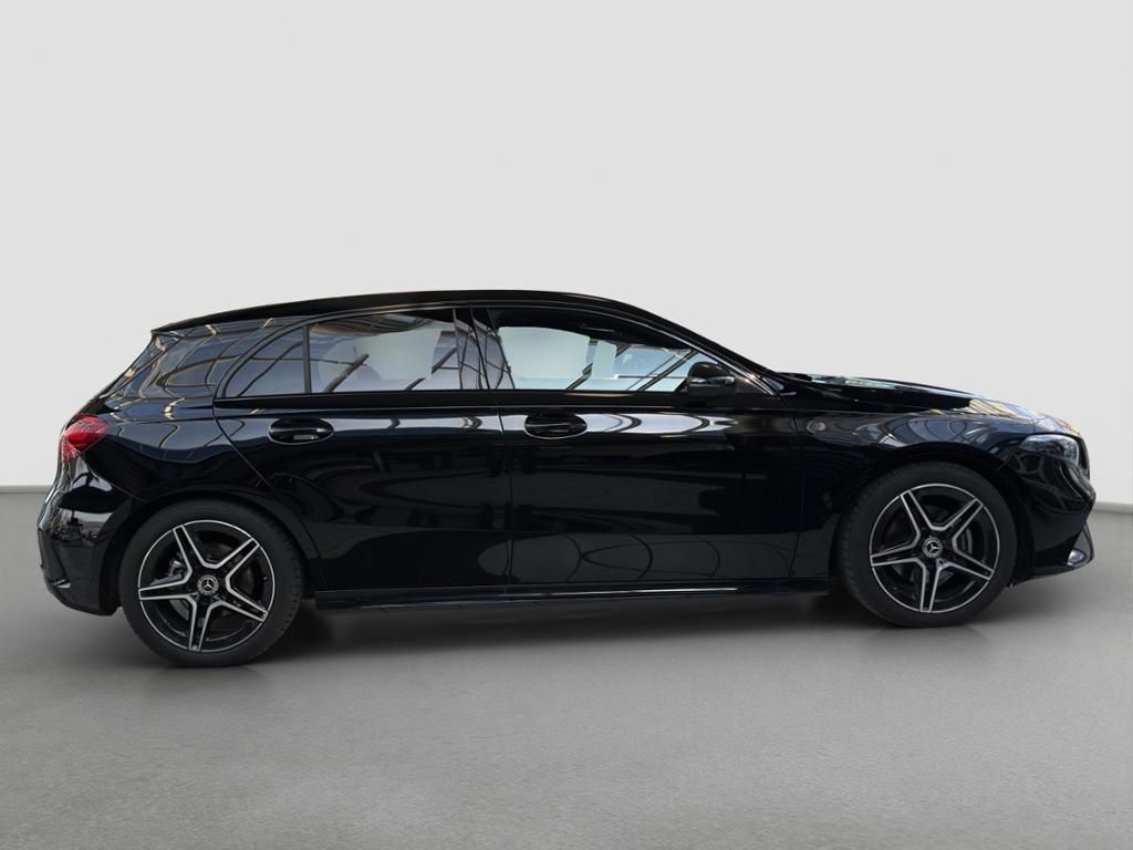 Fahrzeugabbildung Mercedes-Benz A 200 Kompaktlimousine AMG Line*Night Paket*LED