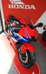 Honda CBR1000RR-R Fireblade, NEU, sofort! - Offers matching your search criteria