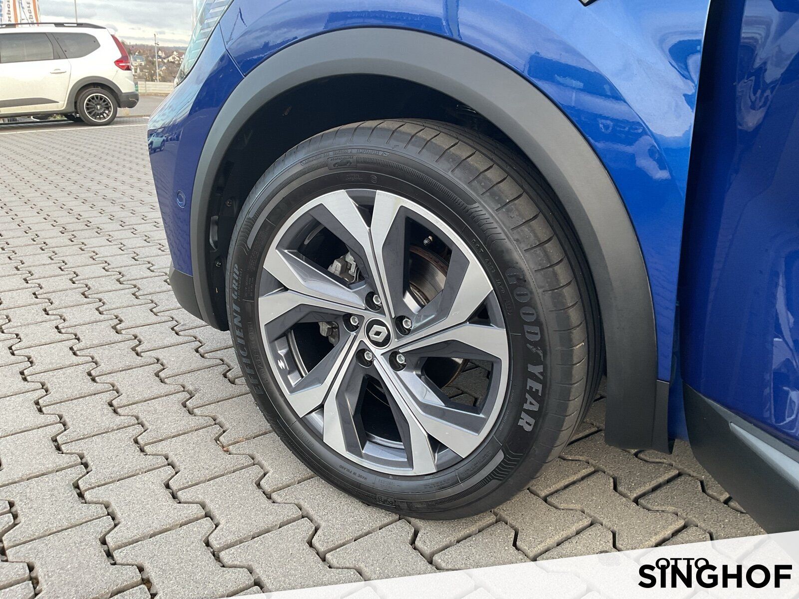 Fahrzeugabbildung Renault Captur R.S. LINE TCe 140