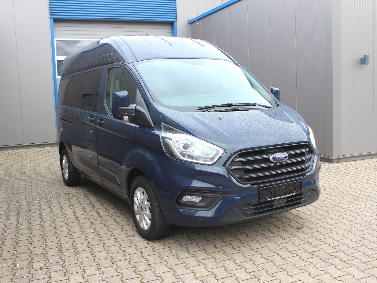 Fahrzeugabbildung Ford Transit Custom 320 L2 Trend 2,0 TDCi