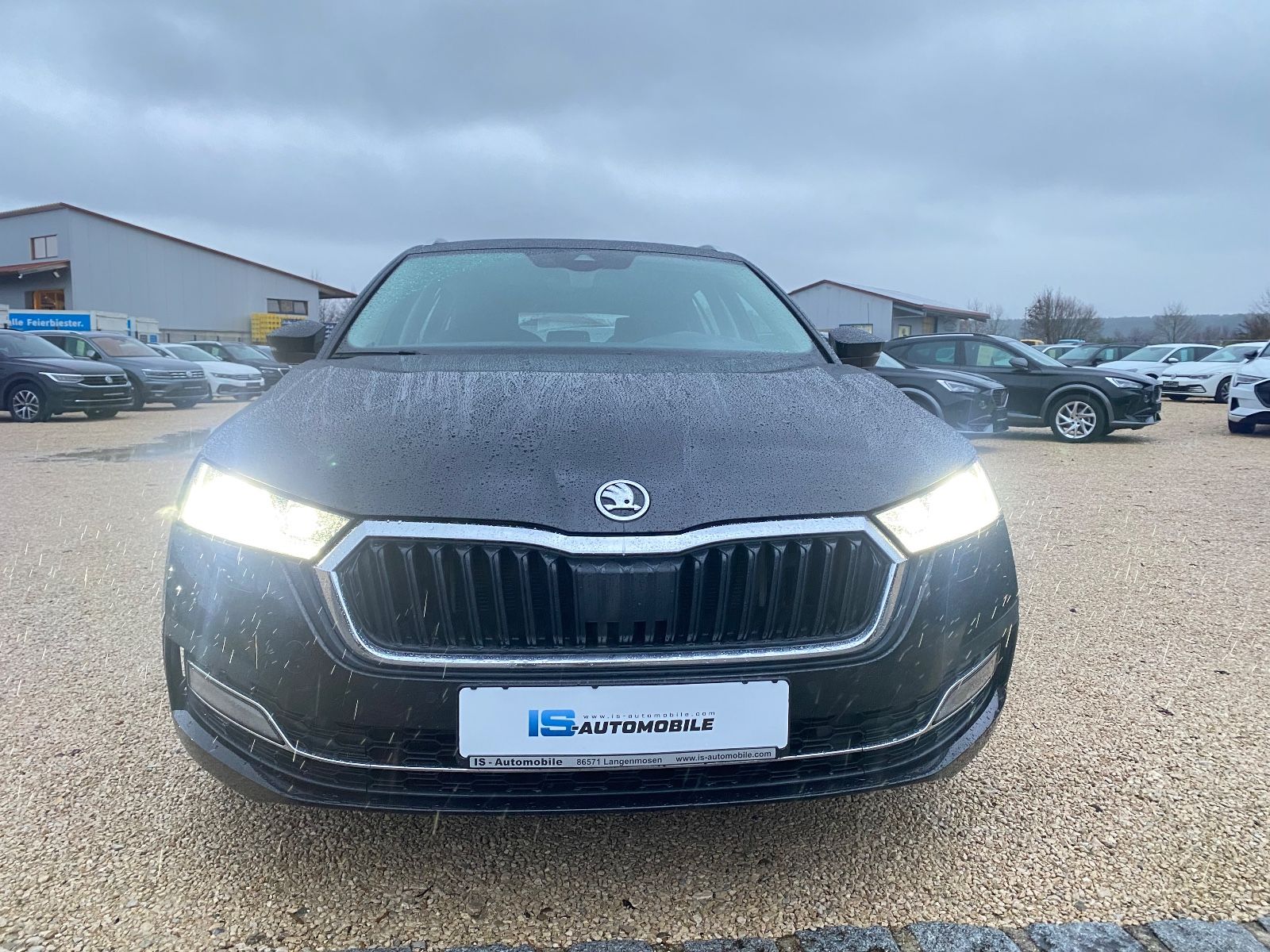 Skoda Octavia Combi Style,NAVI,LED,ACC,SHZ,RFK,MATRIX imagem 2
