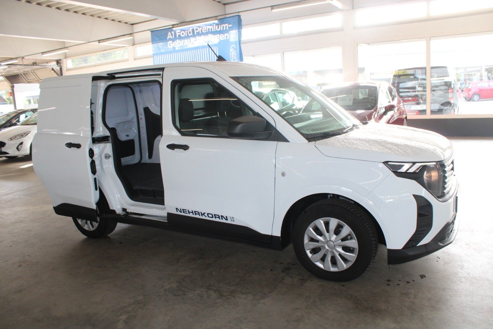 Fahrzeugabbildung Ford Transit Courier 1.5 EcoBlue TREND Kasten KLIMA