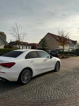 Mercedes-Benz A220 d Limousine/Multibeam - Mercedes-Benz A 220 aus 2022