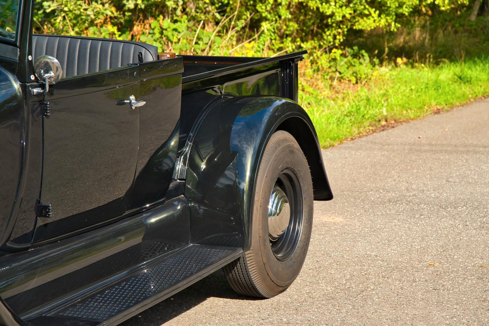 Ford Model A Roadster Pickup Hot Rod | 1 of 1 | V8