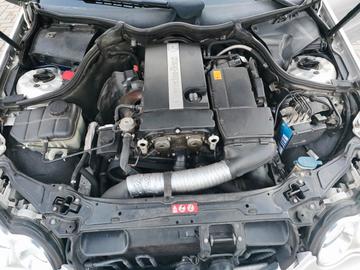 2004 Mercedes-BENZ C 180 照片 9