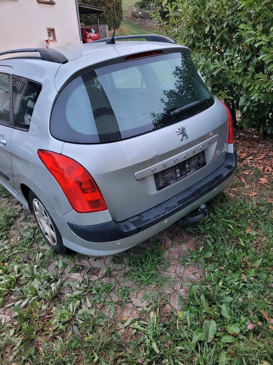 Peugeot 308 2010 — photo 5