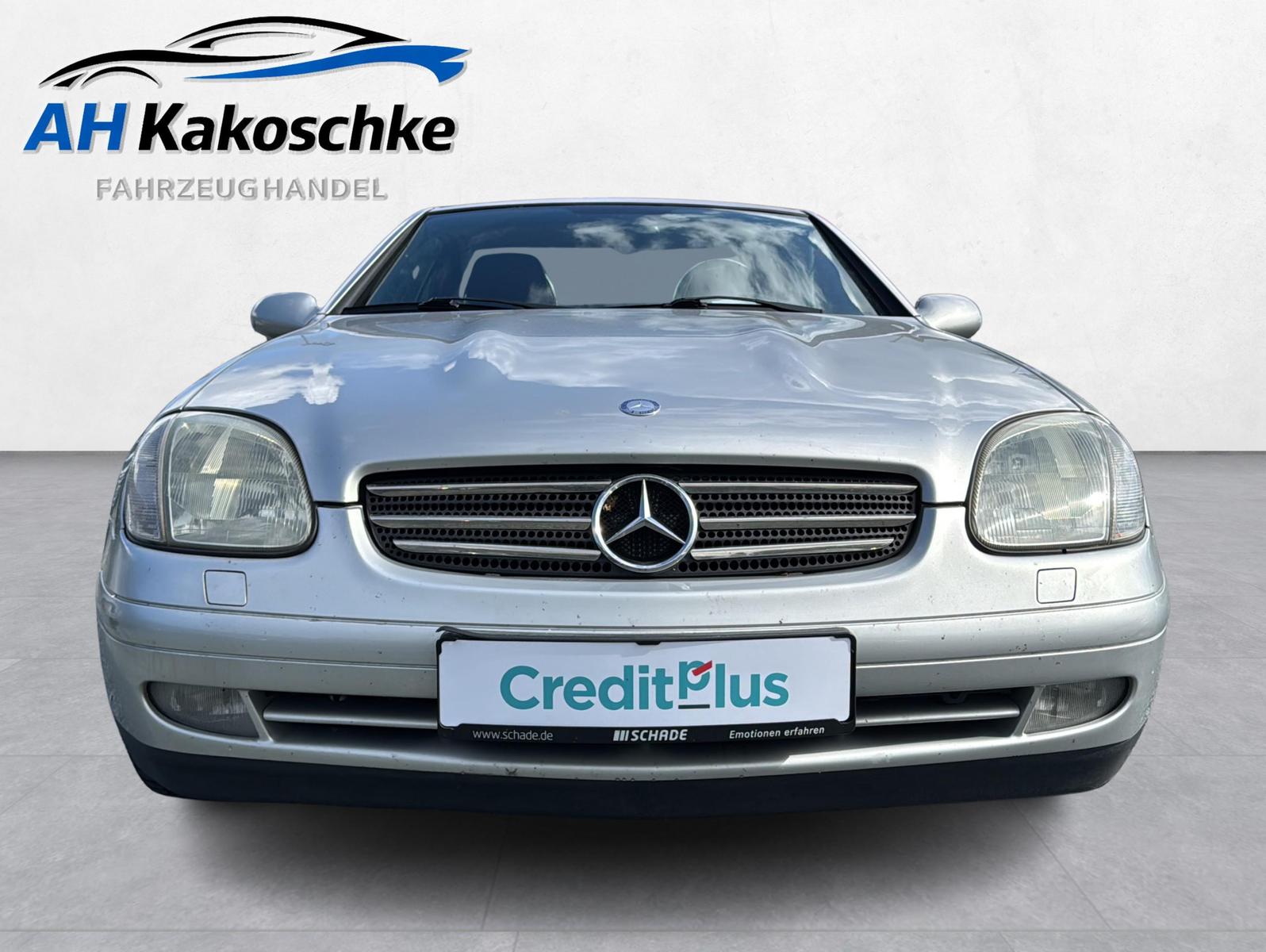 Mercedes-Benz SLK 200 Scarlett Klima Sitzh el Verdeck bald Hkz