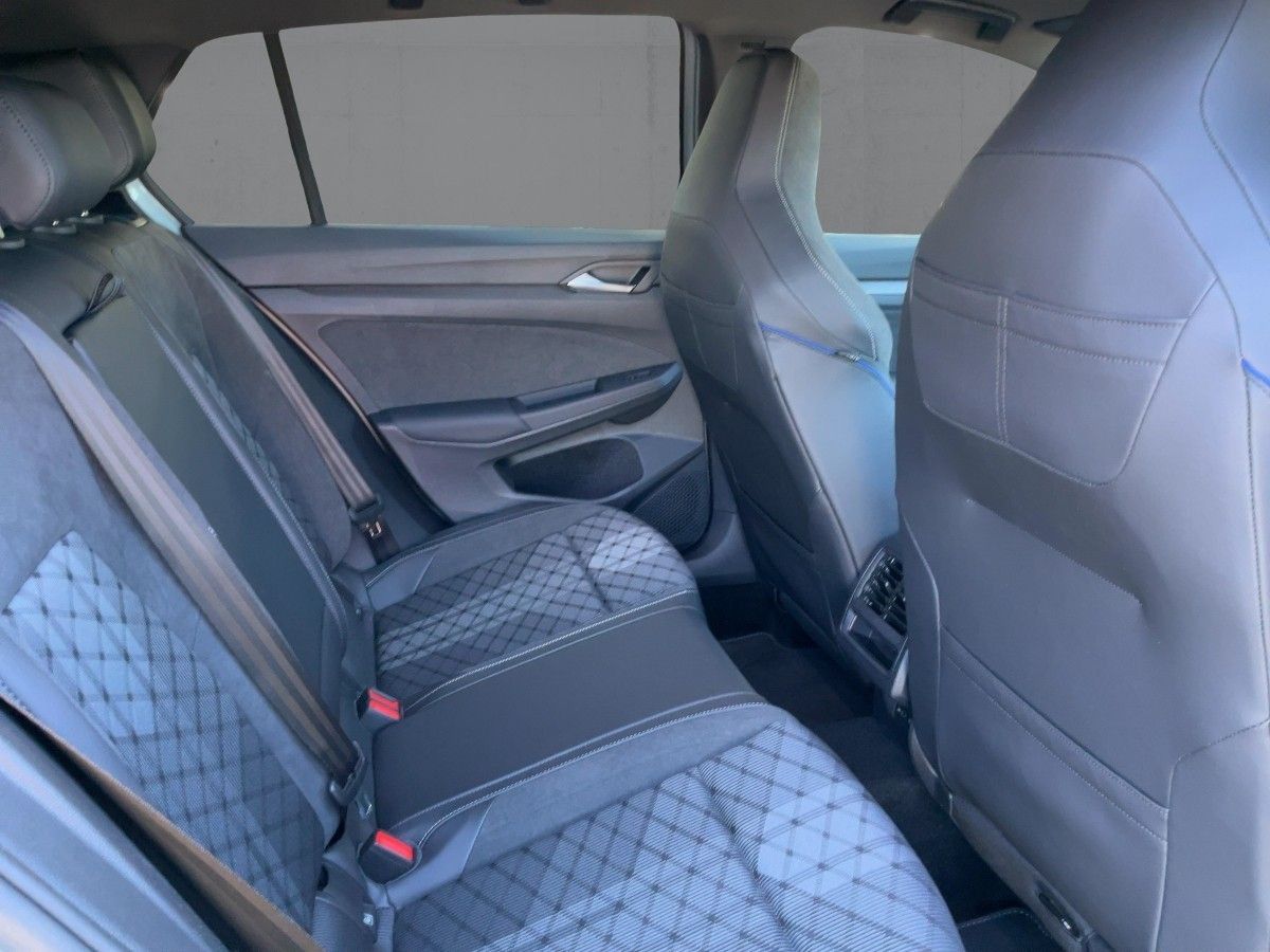 Volkswagen Golf - Bild 13