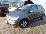 Mercedes-Benz B 180 Nur 64000KM 2.Hand,Rentnerfahrzeug - Mercedes-Benz Rent
