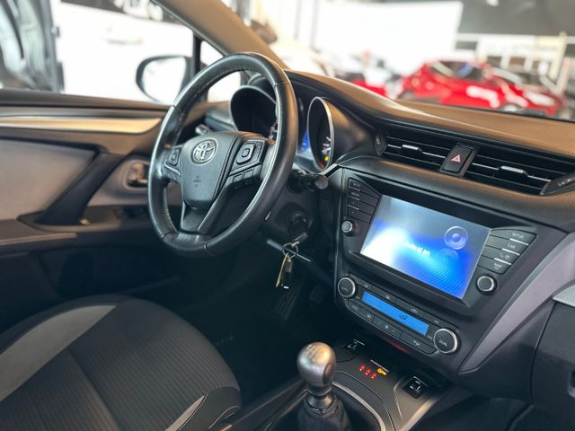 Toyota Avensis Kombi Edition