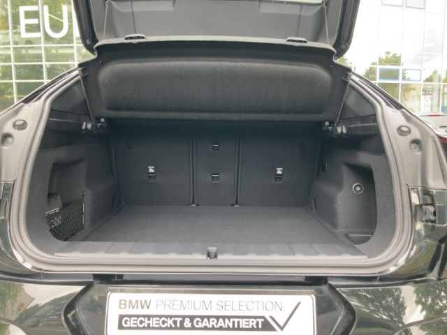 BMW iX2 - Bild 15