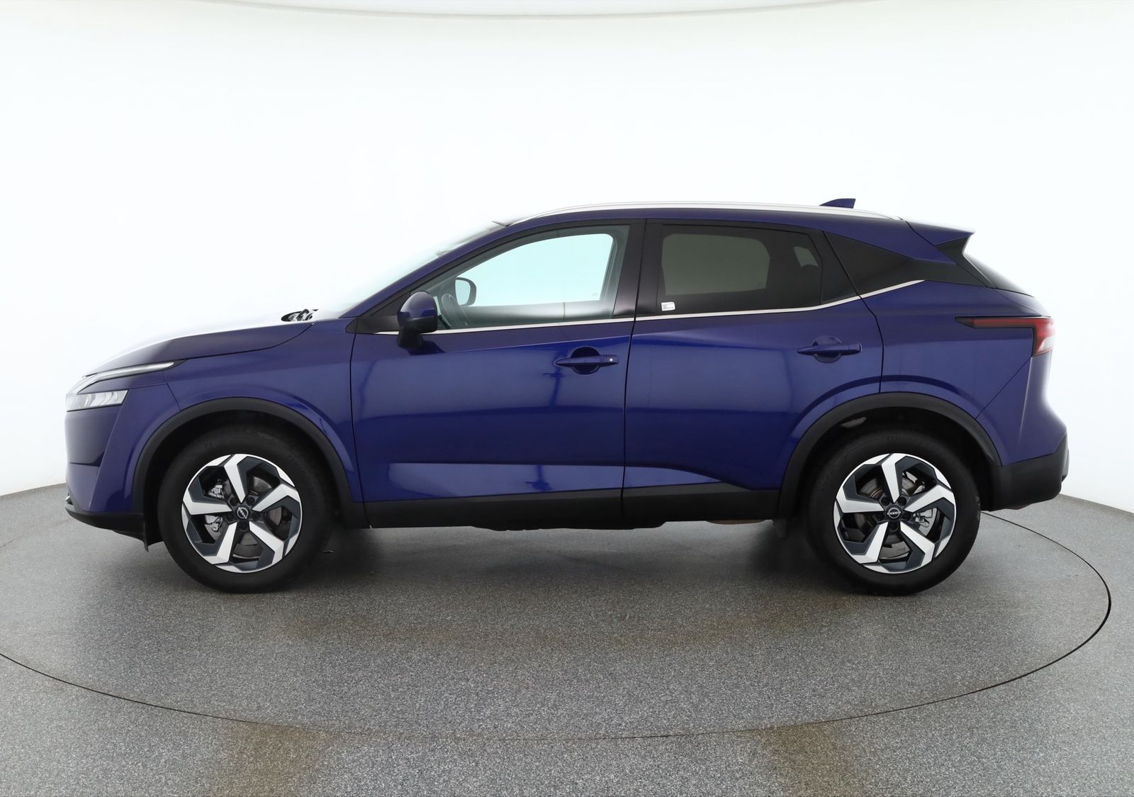 Nissan Qashqai N-Connecta 1.3 Dig-T LED ACC Navi Pano imagem 2