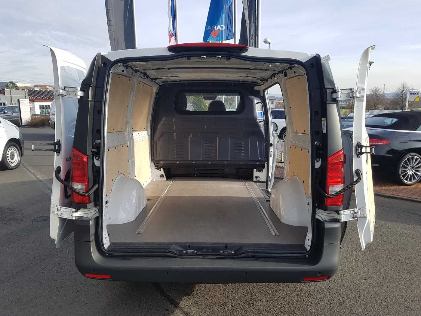 Fahrzeugabbildung Mercedes-Benz Vito 119 CDI L 9G Klima Parktronic DAB SHZ Tempo