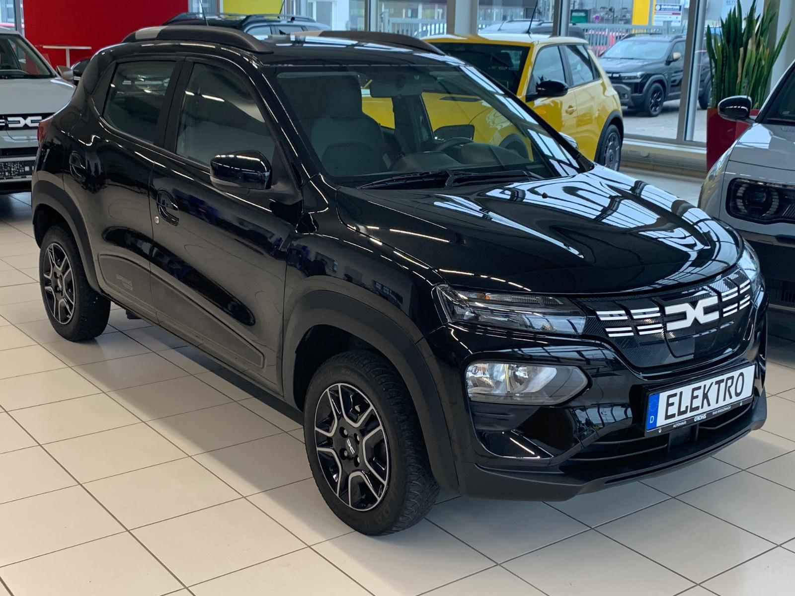 Dacia Spring Electric Essential mit Kamera usw.
