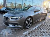 Opel Insignia 4x4 2.0L 154KW OPC-LINE Panorama Bose - Opel Insignia: Opc Line