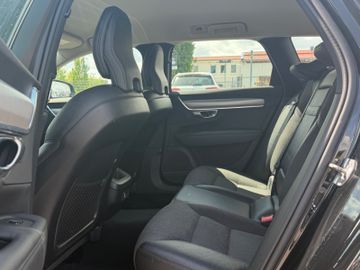 Volvo V90 - 11