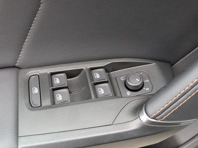 Fahrzeugabbildung CUPRA Formentor 1.5 TSIDSG ACC*DCC*LED*KAMERA*19"ALU