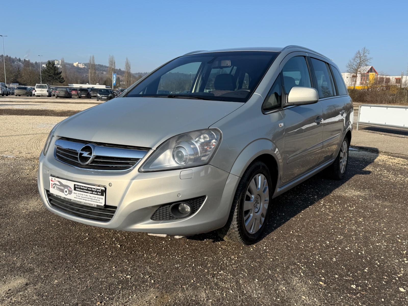 Opel Zafira B Innovation 7-Sitzer*NAVI*6-GANG*XENON*