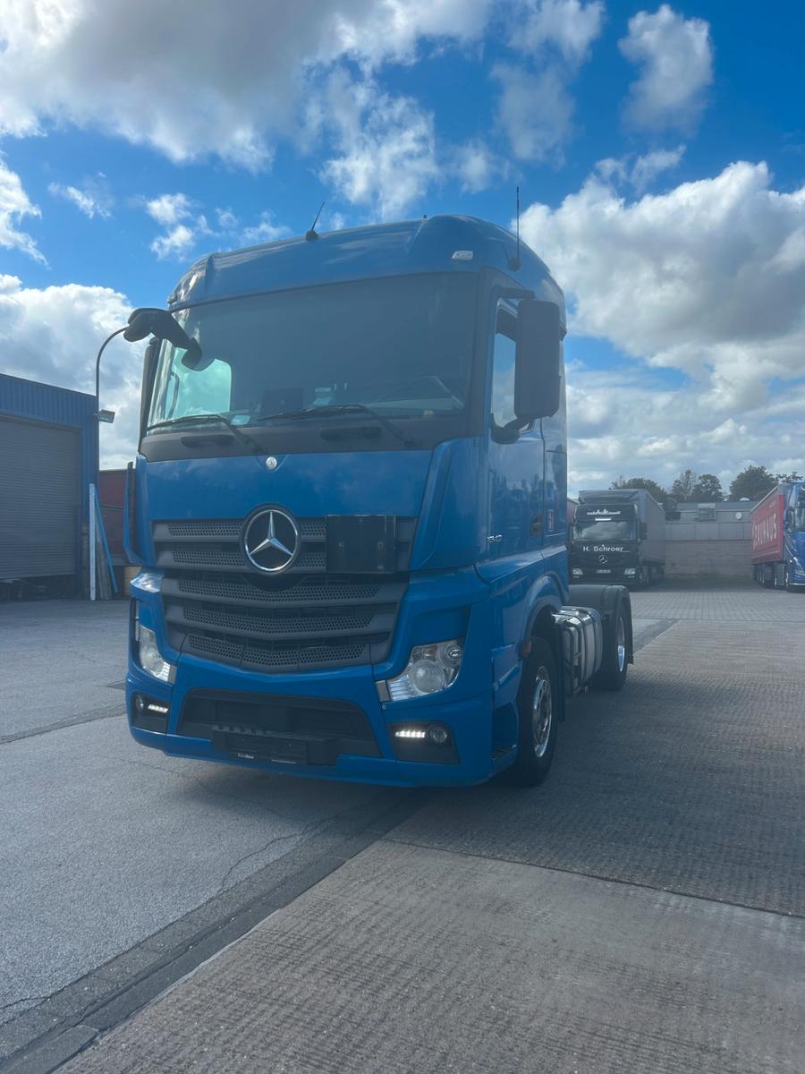 Mercedes-Benz 1843Bigspace ADR Kompressor