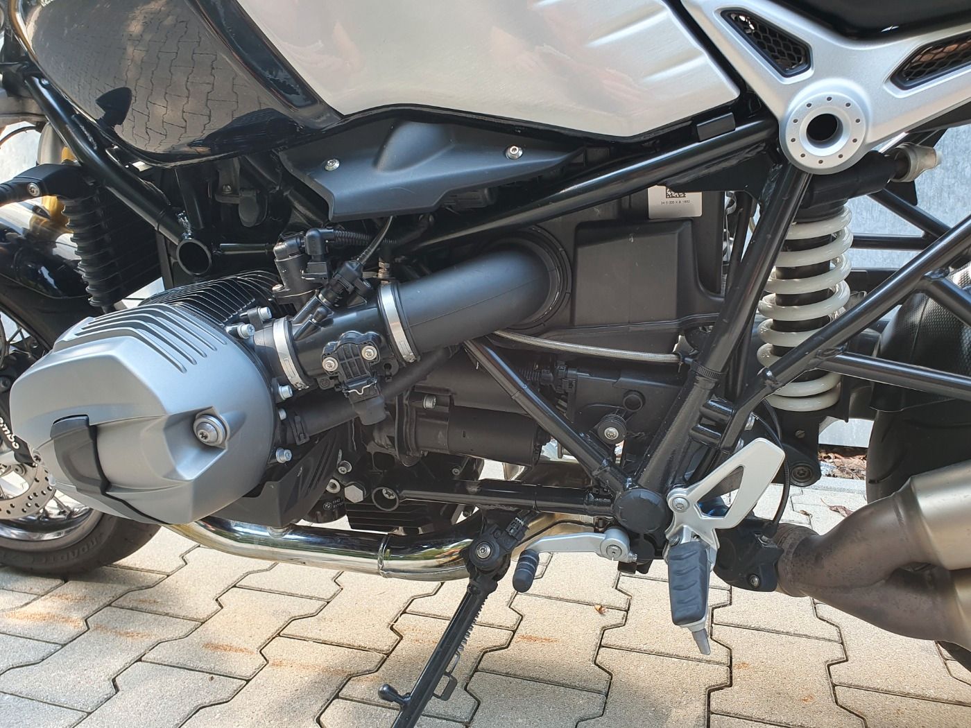 Fahrzeugabbildung BMW R nine T aus 1. Hand