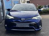 Toyota Avensis Touring Sports 1.8 Team D - Toyota Avensis mit Benzin-Antrieb
