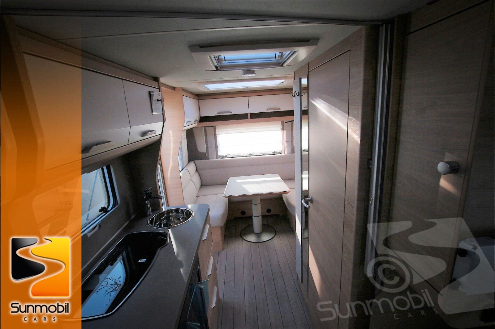 Fahrzeugabbildung Knaus Südwind 500 EU 60 Years Edition Dachklima