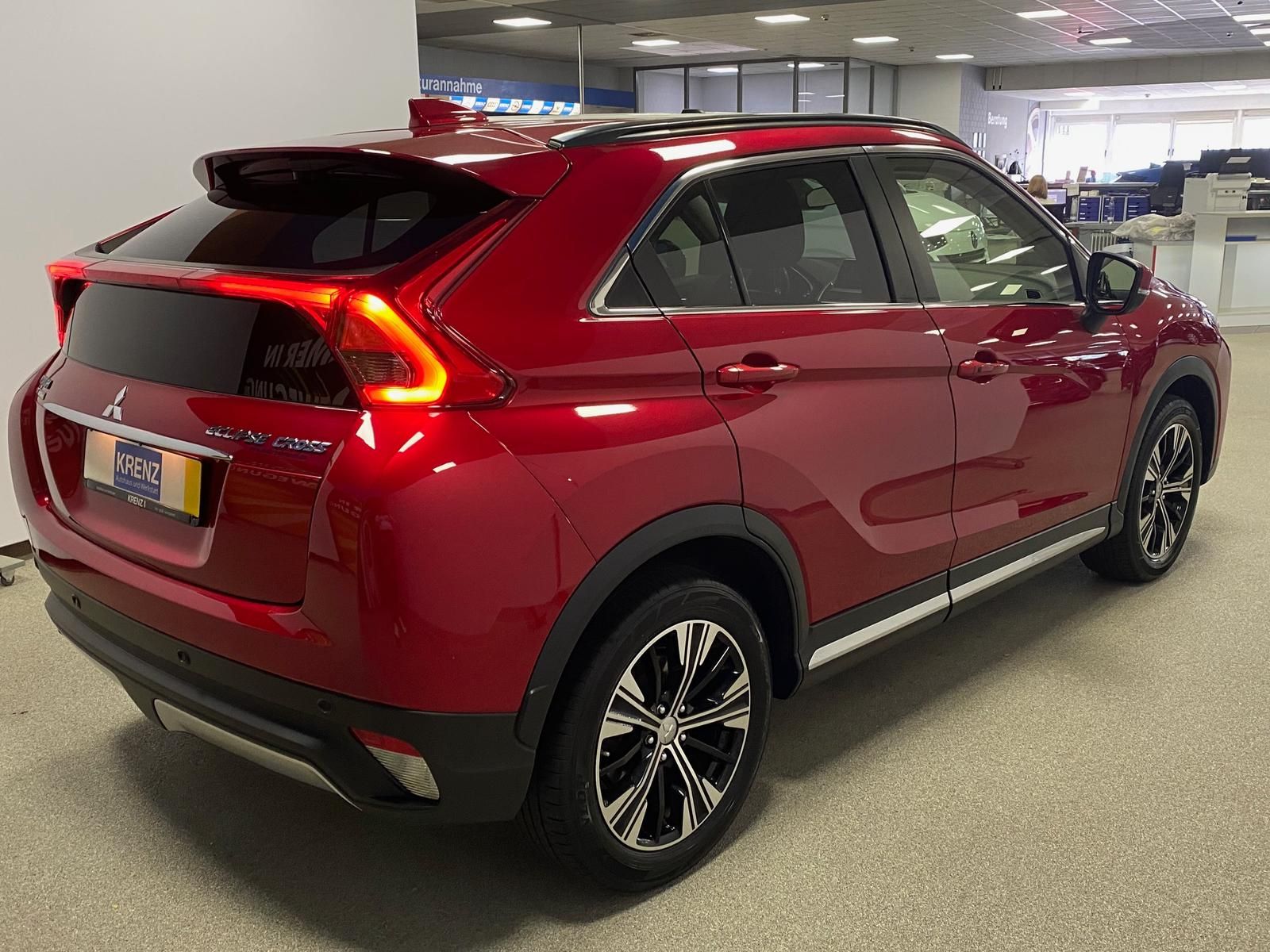 Fahrzeugabbildung Mitsubishi Eclipse Cross 1.5 T-MIVEC Intro Edition 2WD APP+