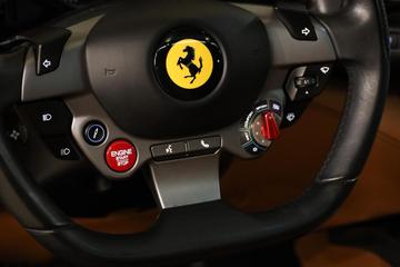 صورة مصغرة 31 لـ 2017 Ferrari GTC4LUSSO