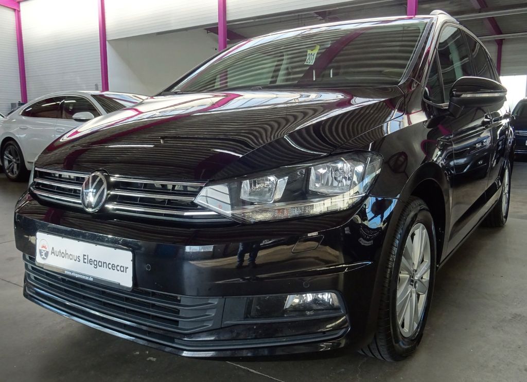 Image of Volkswagen Touran