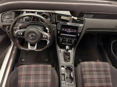 VW GOLF GTI ISOFIX KLIMA PANORAMA LED SITZHZG