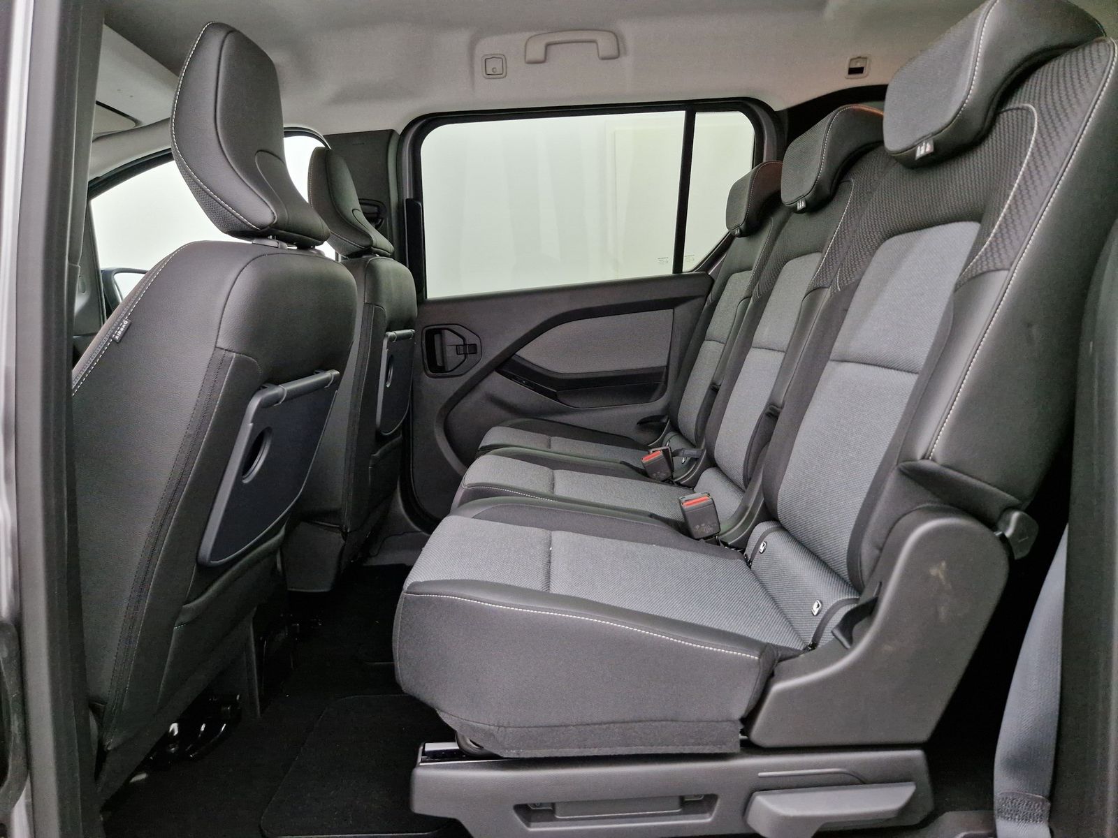 RENAULT Grand Kangoo Techno TCE 130 EDC L2 – Bild 9