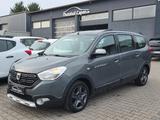 Dacia Lodgy Stepway Celebr./1.Ha/Navi/Sitzh./Kamera/E6 - gebrauchte Dacia Lodgy aus dem Jahr 2017