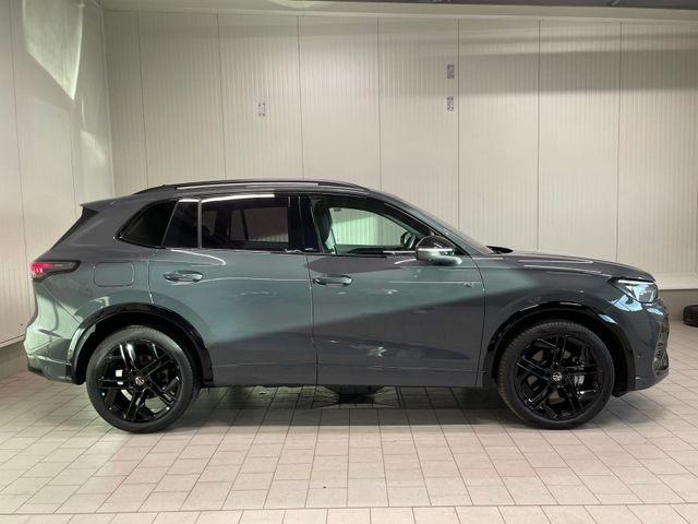 Tiguan R-Line 2.0 TDI DSG AHK PANO NAVI