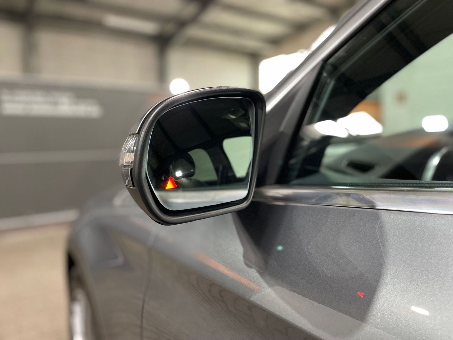 Fahrzeugabbildung Mercedes-Benz GLC 220 d 4Matic AMG RideControl#LED#360°#Ambien