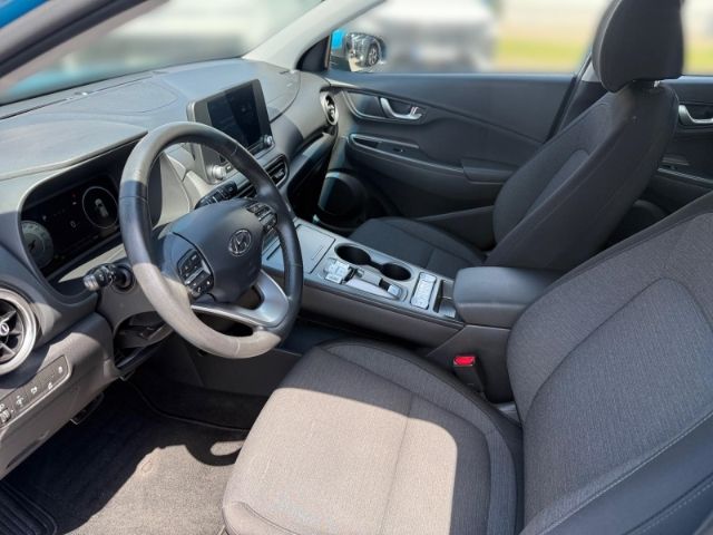 Fahrzeugabbildung Hyundai KONA Select Elektro 2WD +KLIMA+CARPLAY+PDC+UVM+