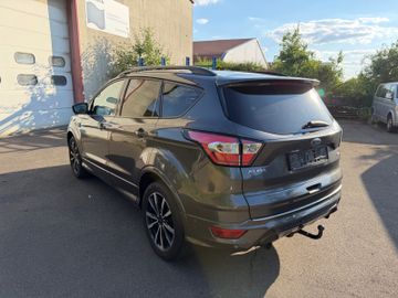 Ford Kuga - 5