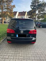 Volkswagen Touran 1.4 TSI DSG Highline Highline - Volkswagen Touran aus 2011: Highline