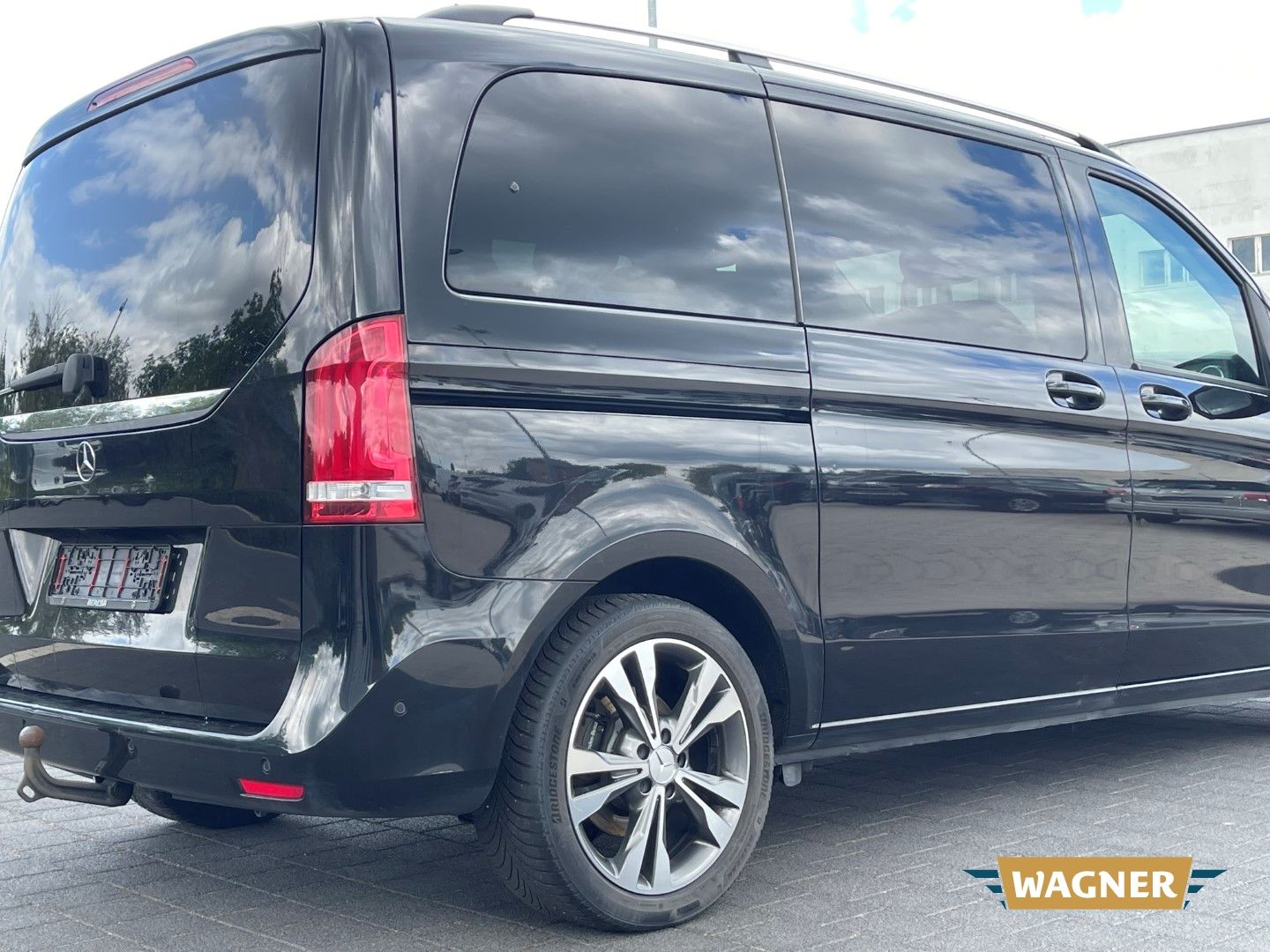 Fahrzeugabbildung Mercedes-Benz V 250 d SCORE kompakt CDI BT Motorschaden