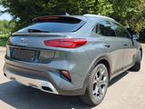 Kia XCeed 1.4 T-GDI DCT Launch Edition/LED/PANO/ALU  - Kia in Stuttgart