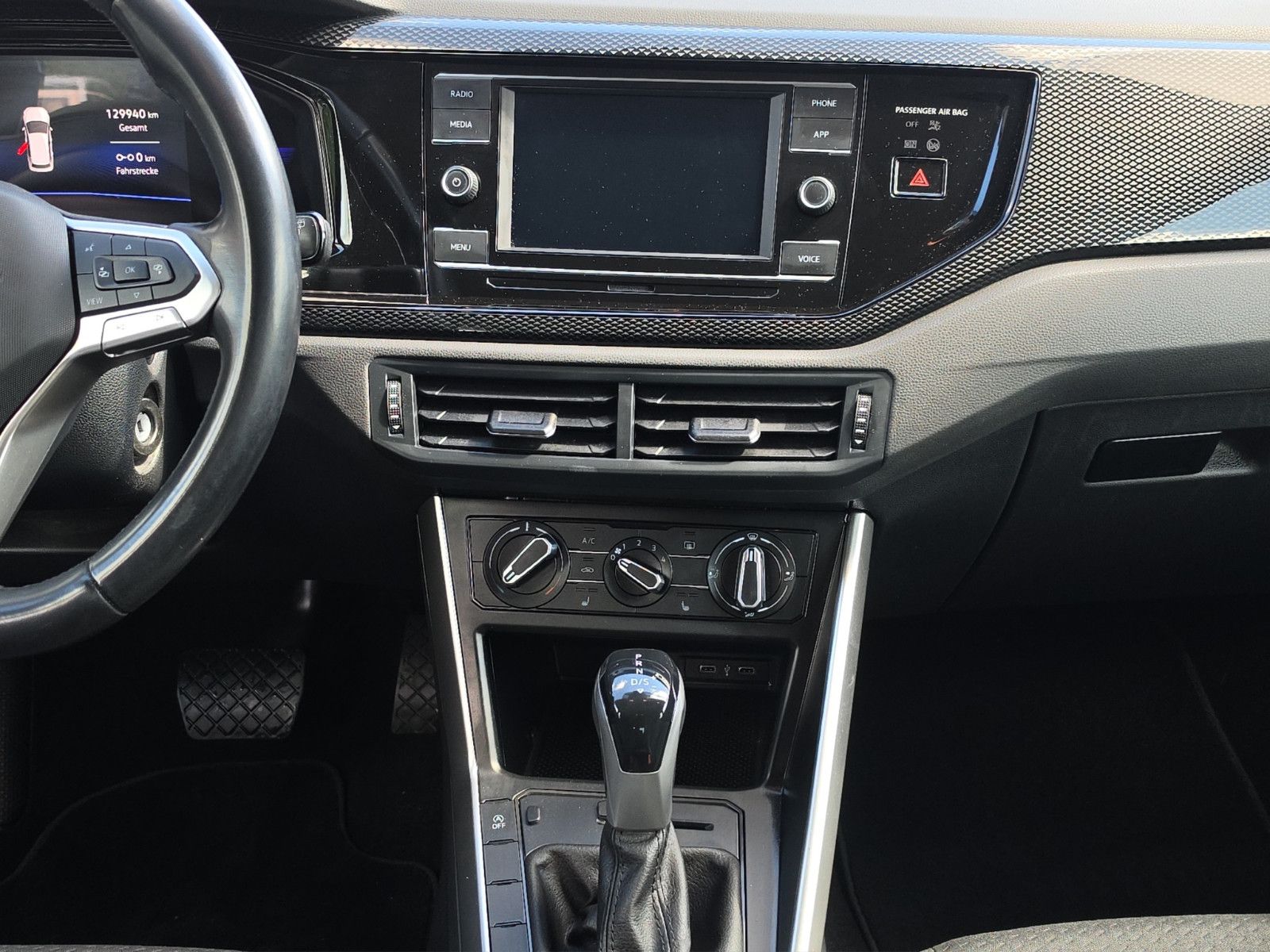 Fahrzeugabbildung Volkswagen Polo VI Life AUS 1.HAND AUTOMATIK DIGAL TACHO