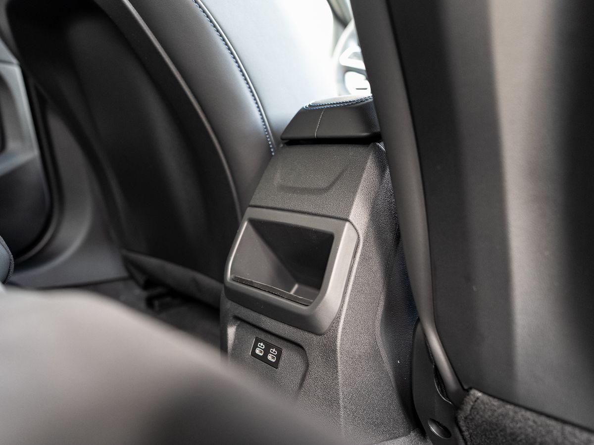 BMW 116 M Sport adapLED Komfzg S-Glas Wireless SpPak, миниатюра 21
