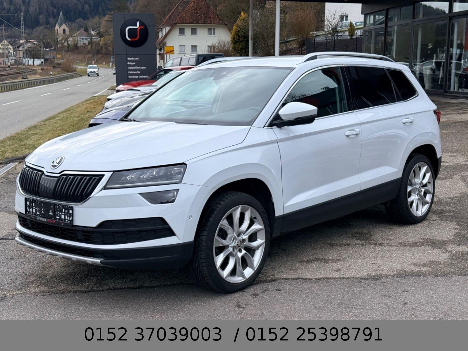 Skoda Karoq Style 4x4 DSG AHK Standheizung Navi SHZ