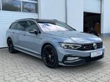 Volkswagen Passat R-Line 4M/Matrix/AHK/360°/4xSHZ/ACC/Virtu - Volkswagen Passat: R36