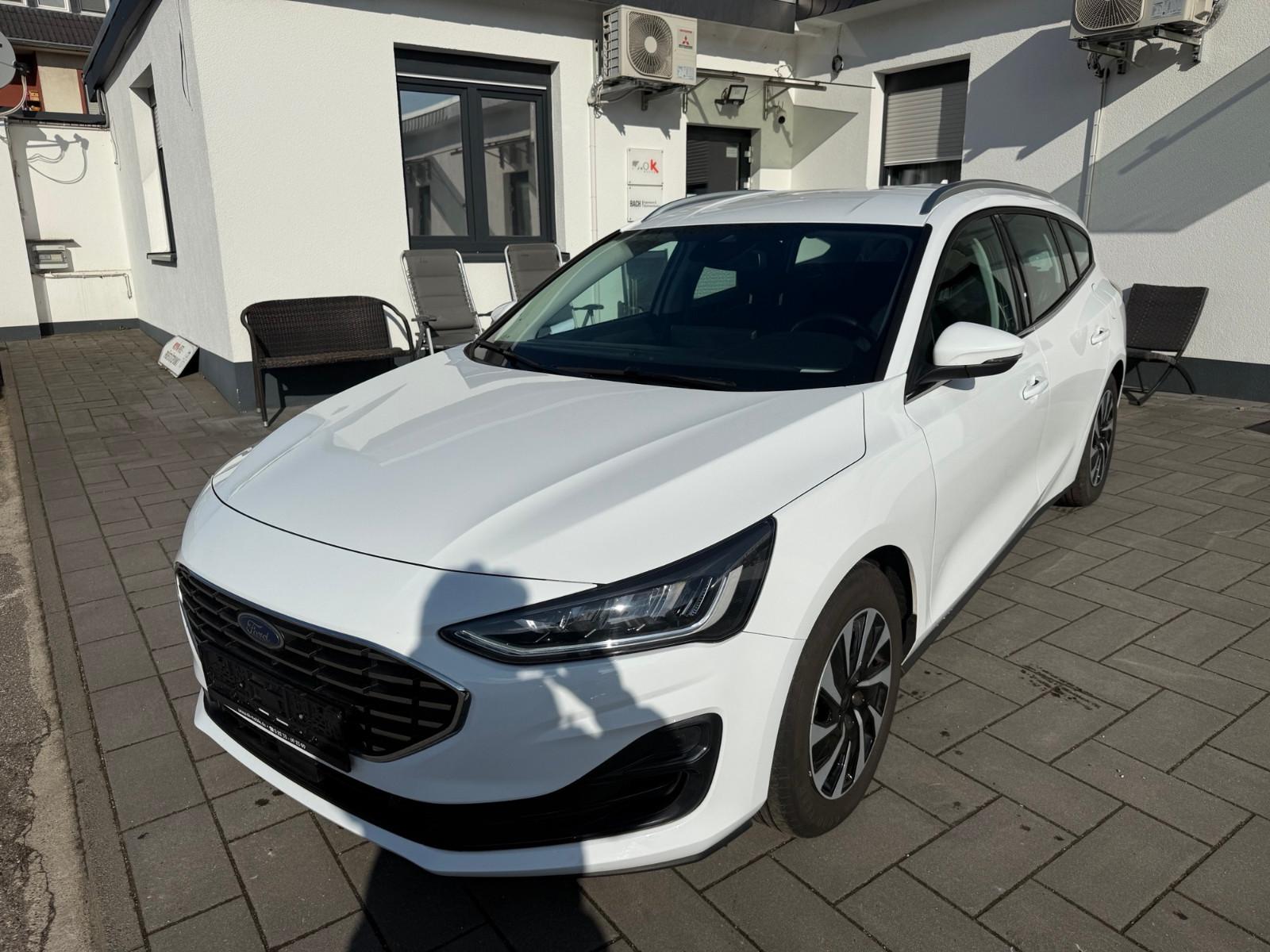 Ford Focus Turnier Titanium LED Automatik