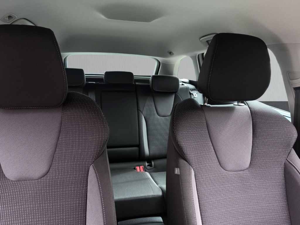 Skoda Octavia Combi TDI DSG Selection SHZ LHZ PDC RKam foto 15