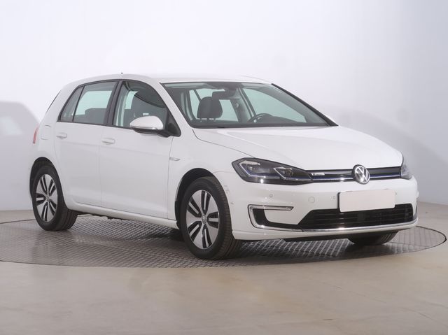 Volkswagen e-Golf 32 kWh, 37 Ah 2018 , Automatik, Navi,