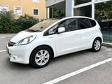 Honda Jazz II 1.3 i-VTEC 88 Hybrid Exclusive - Honda Jazz Gebrauchtwagen in München