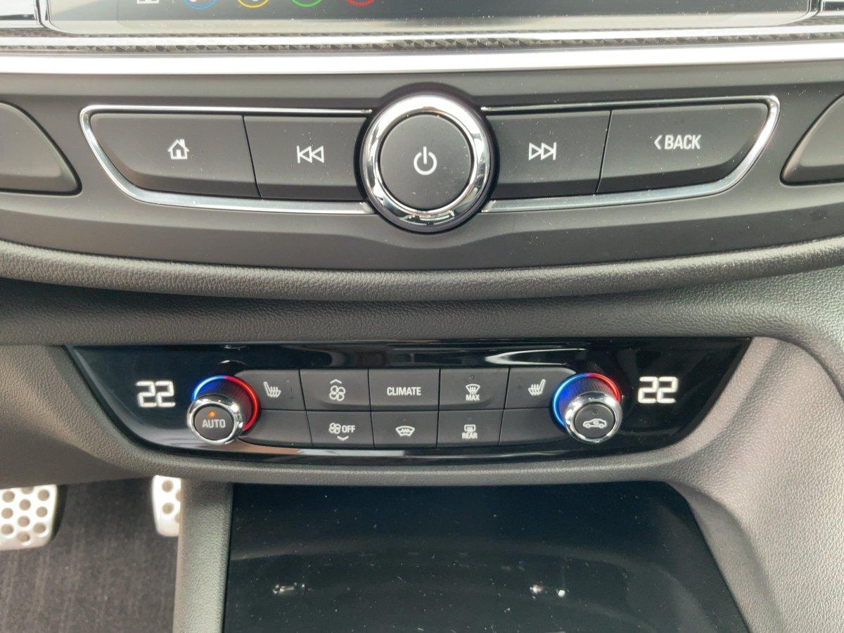 Opel Insignia B Sports Tourer 2.0 CarPlay SHZ Temp.